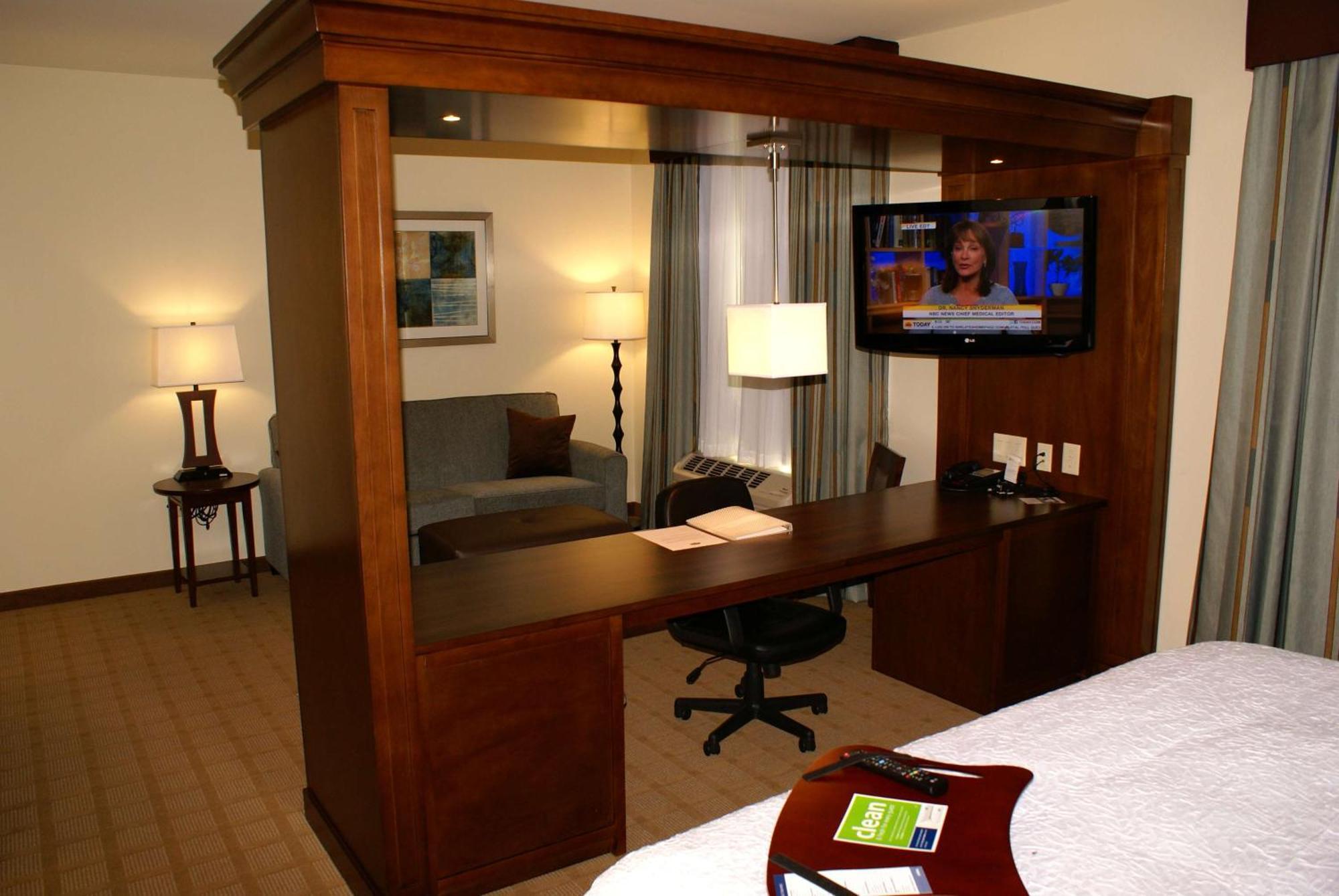 Hampton Inn & Suites Center Eksteriør bilde